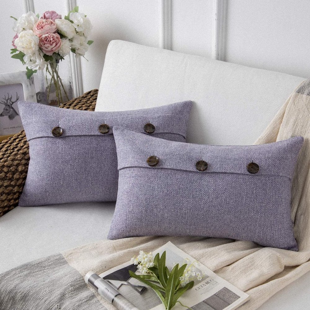 Phantoscope Triple Button Decorative Throw Pillow